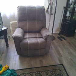 Recliner  And Both Couches They Do Recline In Good Condition 