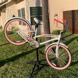 Handmade beach cruiser
