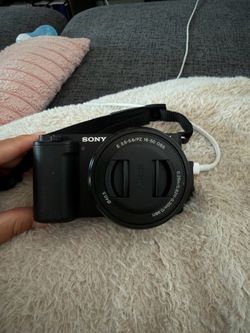 Sony ZV- E10 Camera