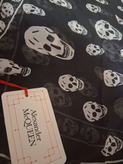 Alexander McQueen Skull Scarf
