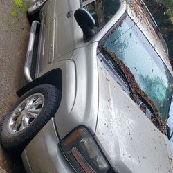 2002 Chevy Trailblazer... Need To Sell Asap