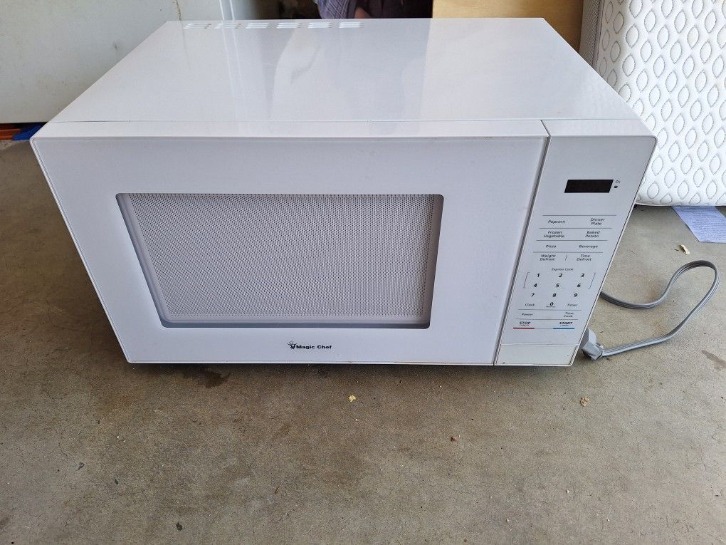 Magic Chef Microwave