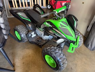 Kids Yamaha 4 wheeler