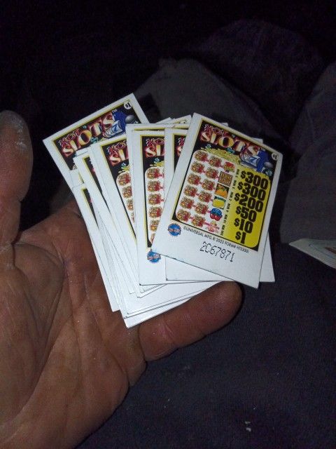 Pull Tabs 3,500 Of Them