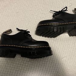 Dr.Marten Audrick 3-eye Shoe (platform)