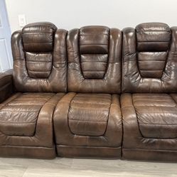 Couches Need Gone By This Weekend