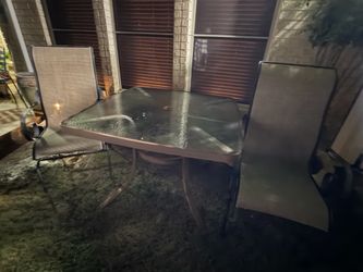 Outdoor table & chairs