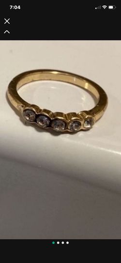 Costume Gold And Five Diamond Ring Size 7