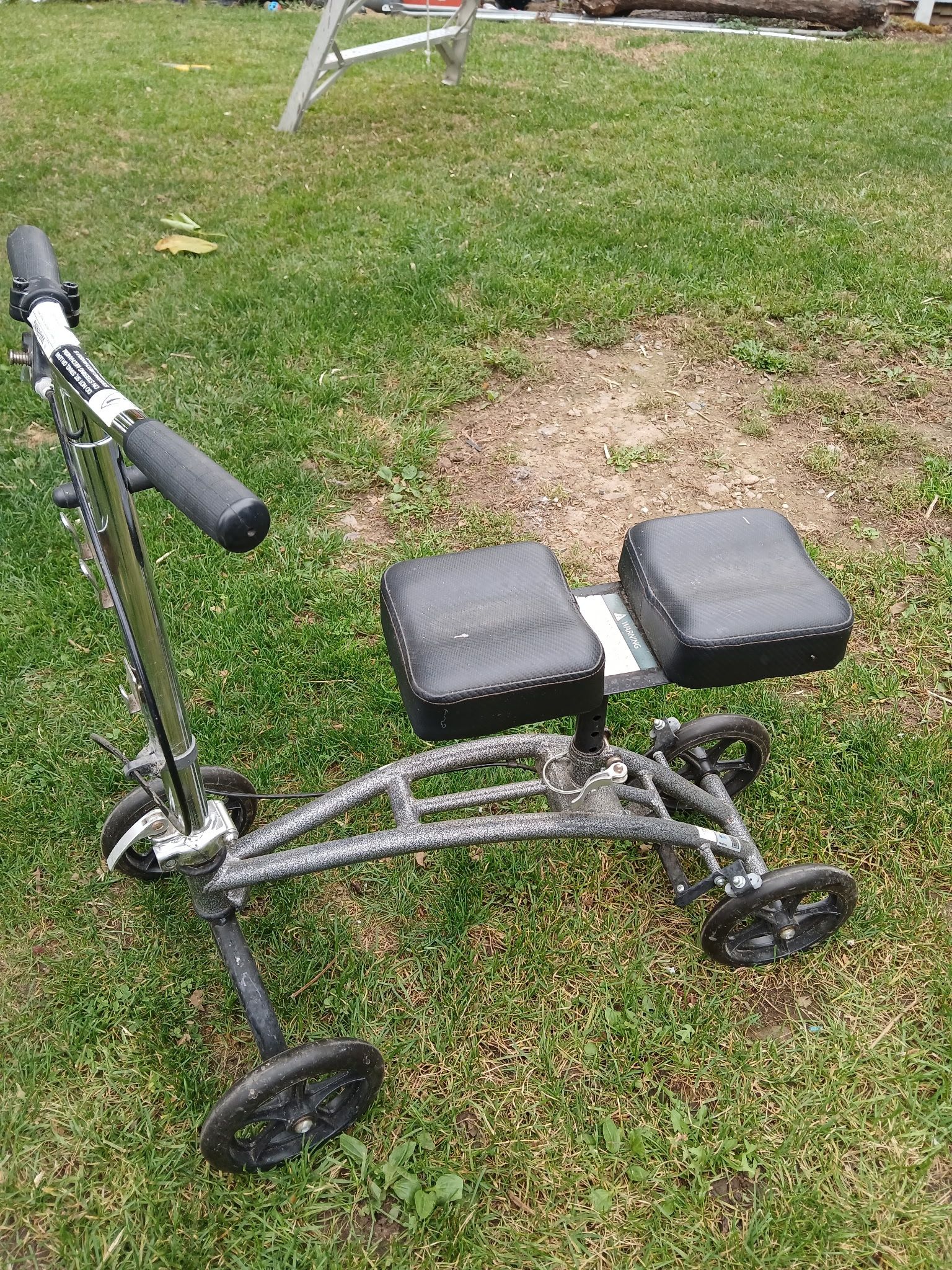 Knee Scooter 