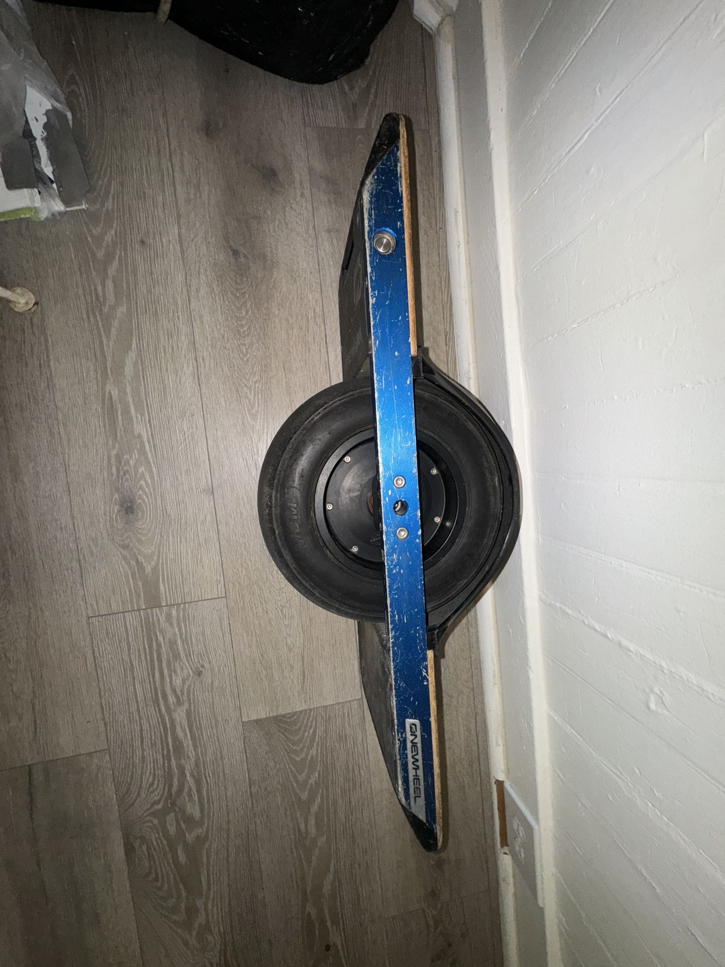 V1 one wheel