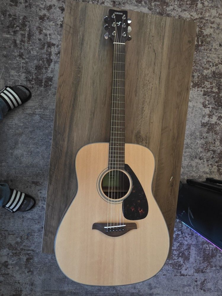 Yamaha FG800 Guitar