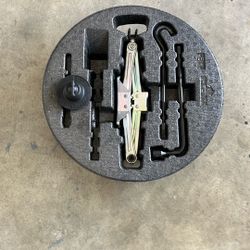 Spare Tire Kit Jack