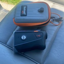 Bushnell Tour V6 Range Finder
