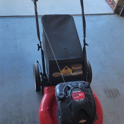 Yard Machines 21-inch Push Lawn Mower
