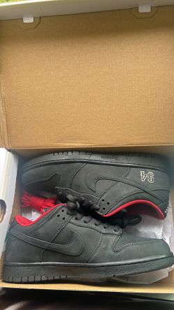 supreme dunk lows sb size 10.5