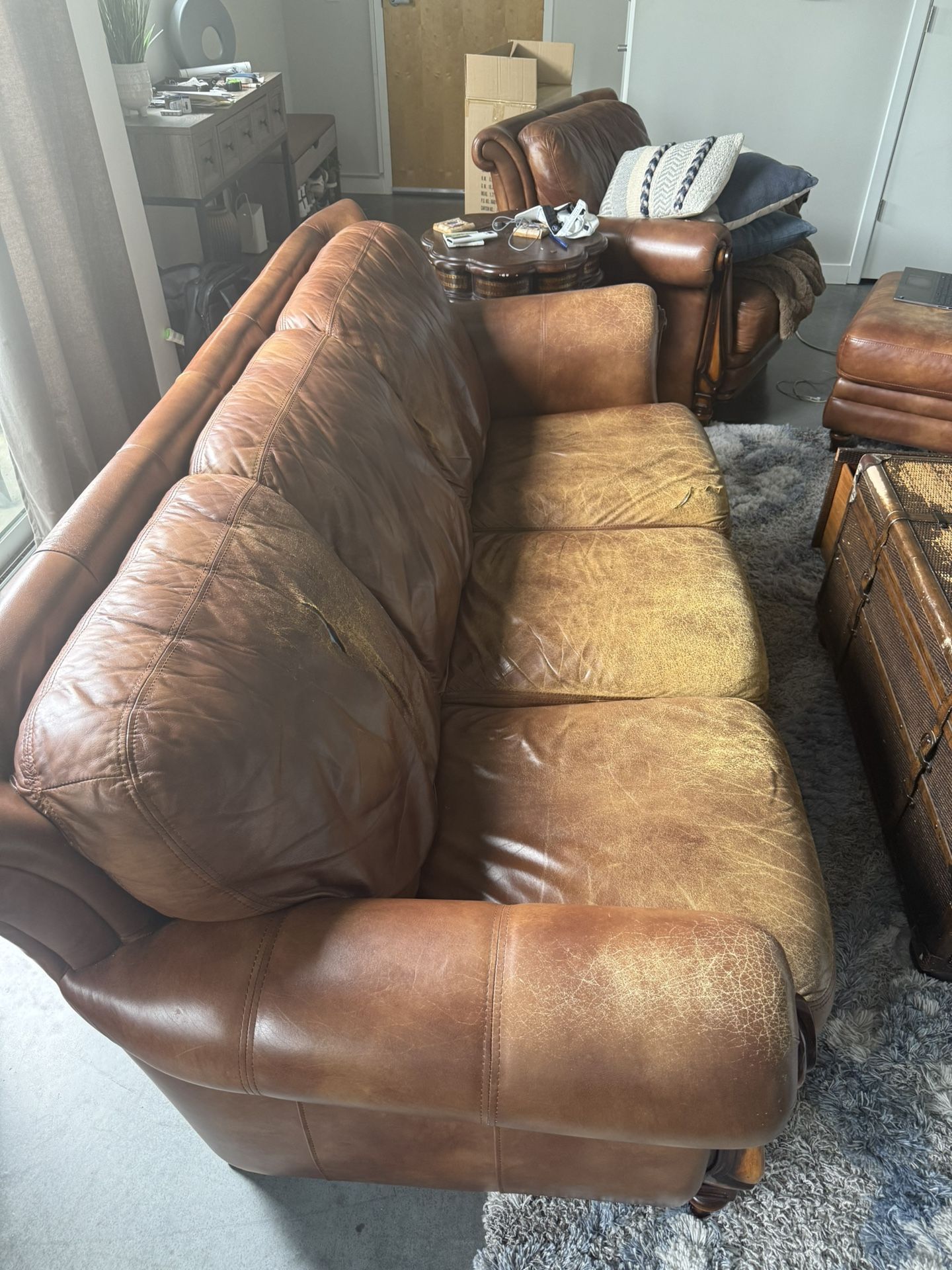 Bassett brown Leather Couch sofa