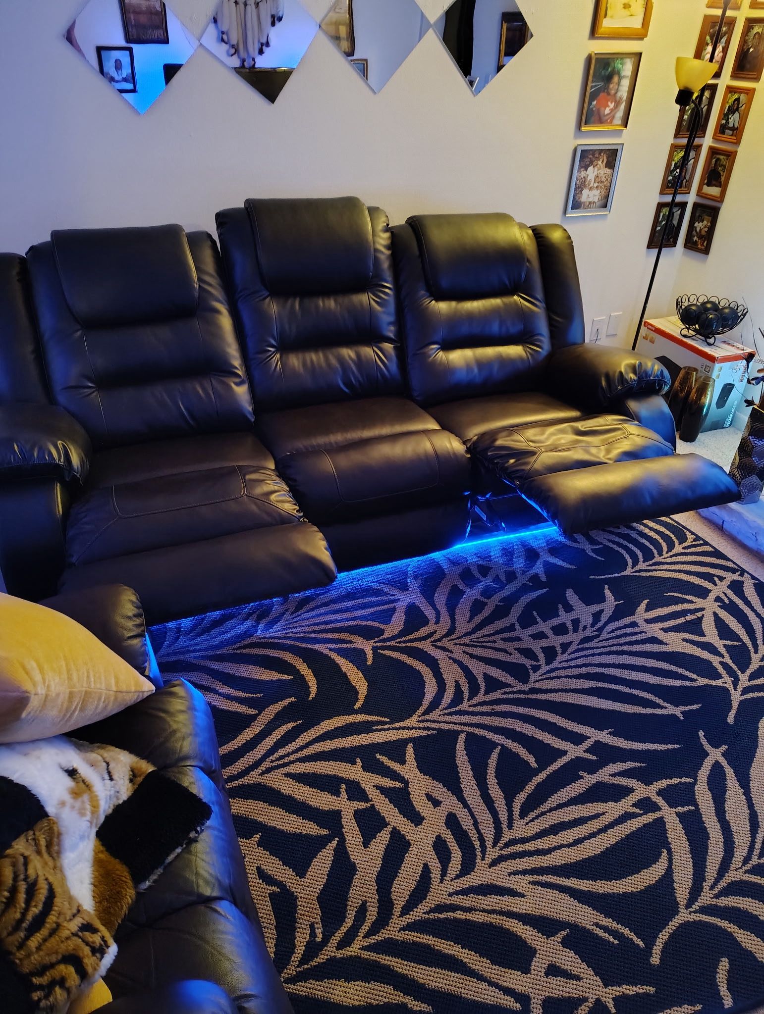 Ashley Sofa Recliner 