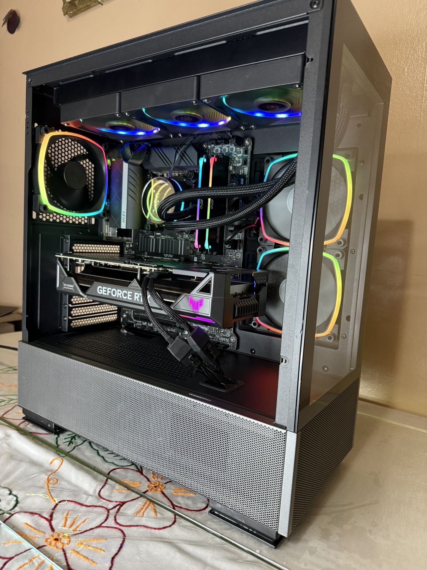 Gaming PC RTX 4070 Ti - Intel I5-13600K