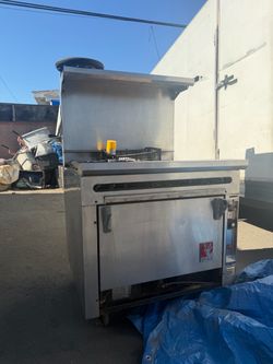 Comercial stove