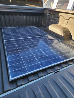REC Alpha 375w Solar Panel