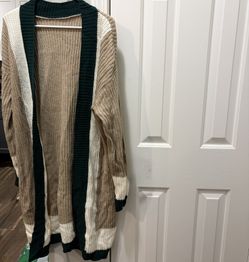 SHEIN Tan and Dark Green Open-Front Cardigan