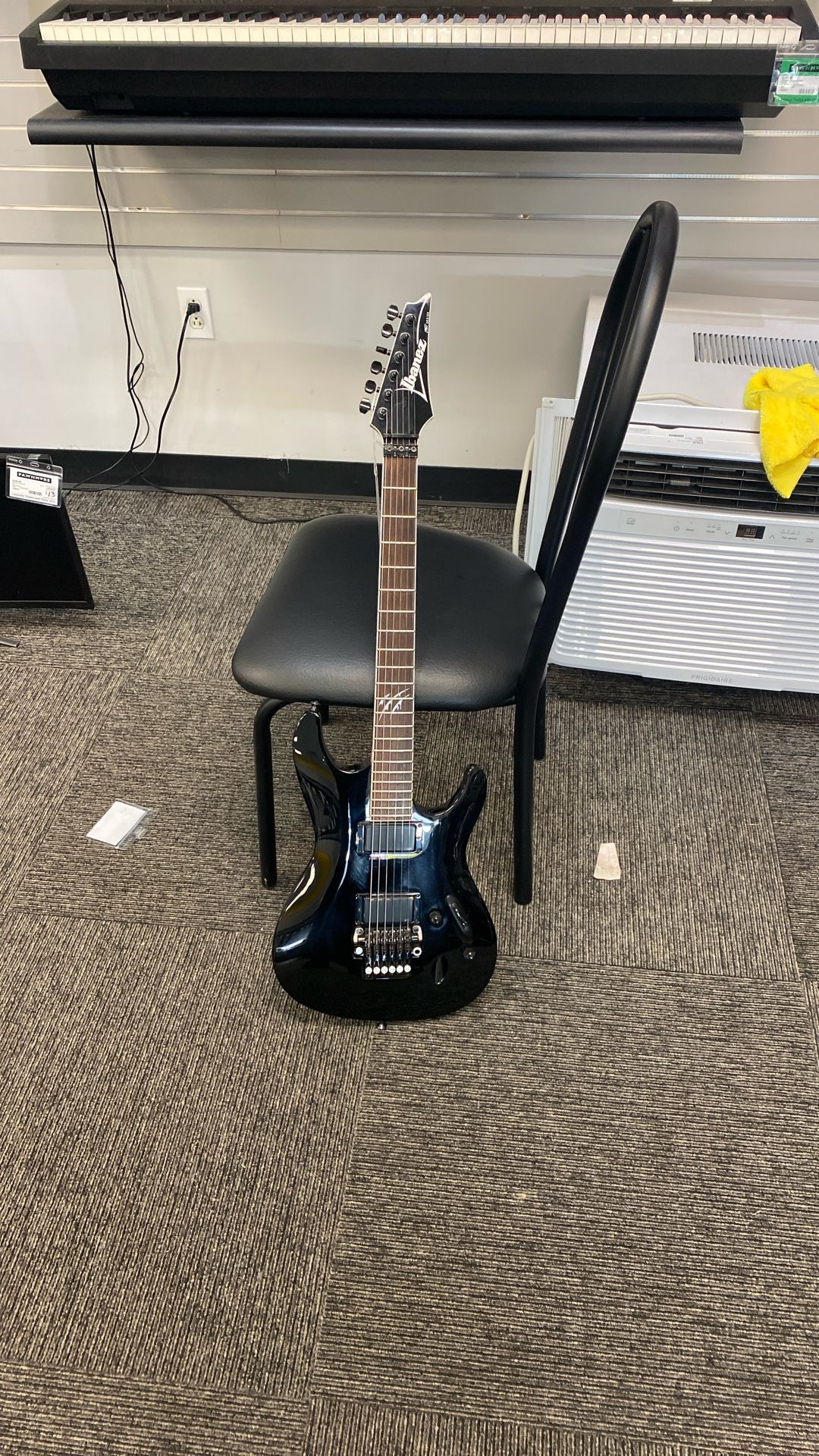 Electric Guitar