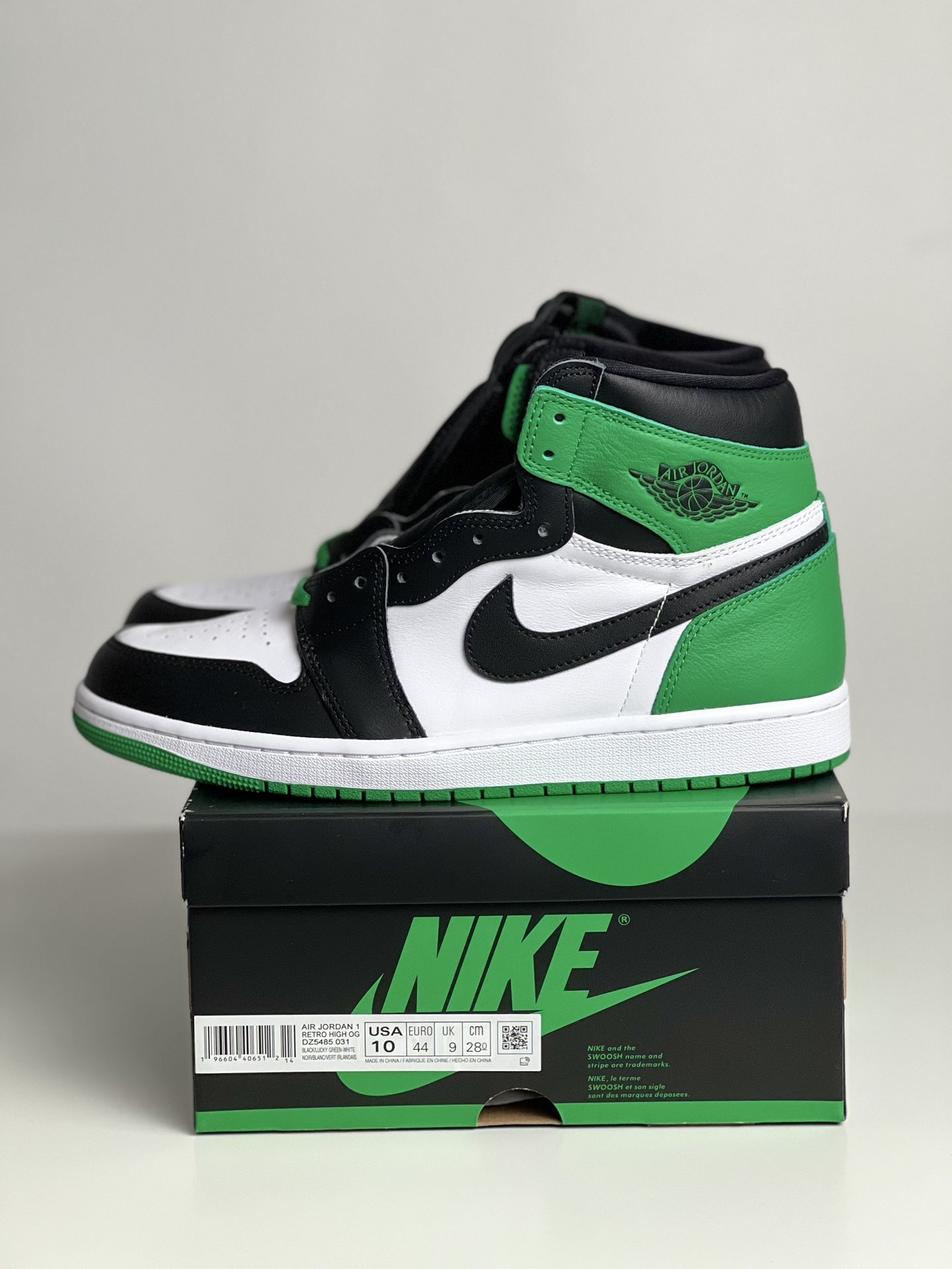 Nike Air Jordan 1 Retro High OG Lucky Green/ Black / White