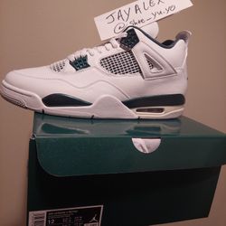Air Jordan 4 retro oxidized green Size 12