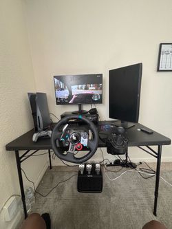 Racing wheel set up (ps5 not included)