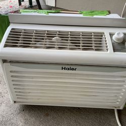 Window Air Conditioner 