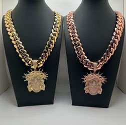 Gold & Gold Plated Miami Cuban link & Jesus Crown Pendant.     20mm- 24 inches Rose
