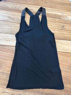 DKNY flowy Racerback top XS