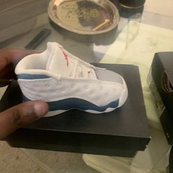Jorden Retro 13s Size 4c Only Worn One Time 