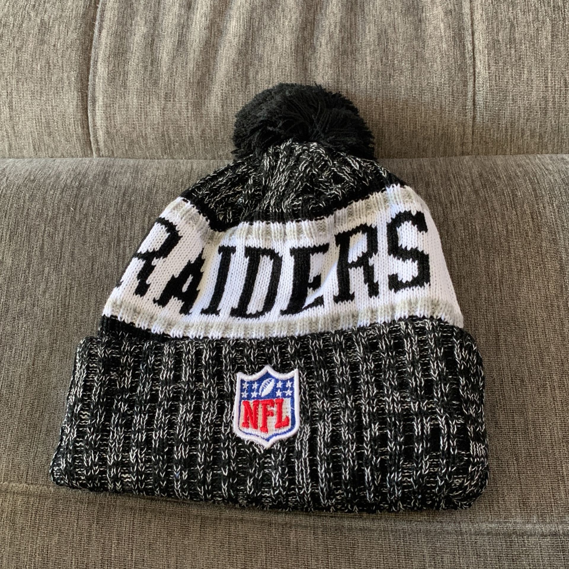 Raiders Beanie for Sale in Los Angeles, CA - OfferUp