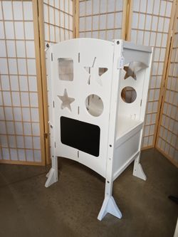 Guidecraft Contemporary Kitchen Helper