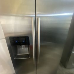 Whirlpool refrigerator