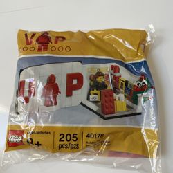 Brand new seal bag 40178 Iconic VIP Set polybag