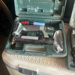 Hitachi Pin Nail air compressor 23 gauge