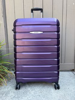Luggage Samsonite 28in
