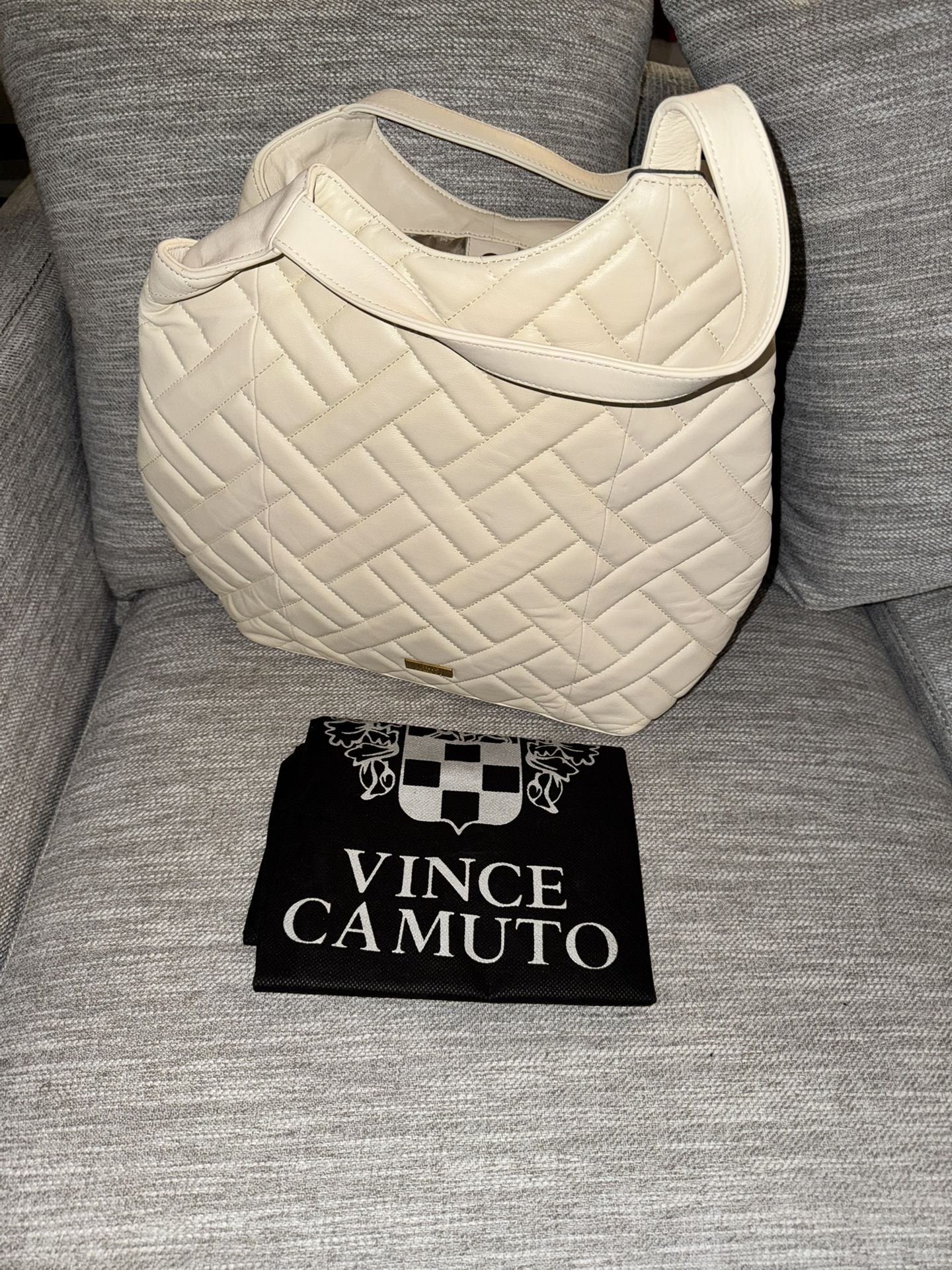 Vince Camuto
