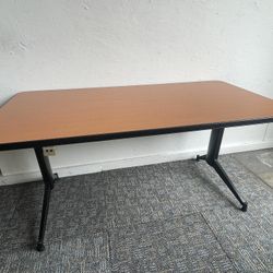 TRAINING TABLES FOLDING 