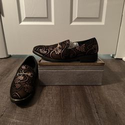 Men’s Size 7 Loafers 