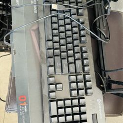 Gamer Keyboard/ Microphone 