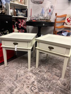 Pair of White Farmhouse End Tables