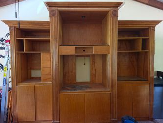 Large 3-Piece Entertainment Center