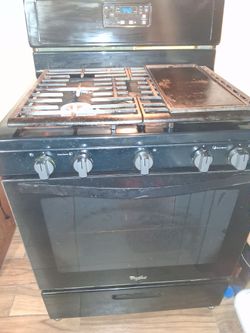 Black Gas Stove