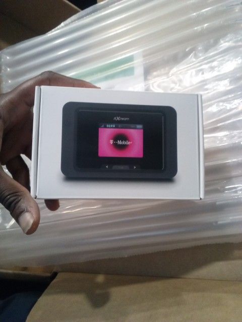 JEXTREAM 5G HOTSPOT **