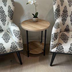 Accent Table