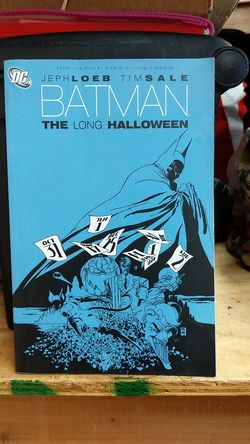 Batman The Long Hallowen by Jeph Loeb