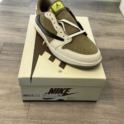 Air Jordan 1 low G NRG ( Tavis Scott)  Olive /BLK 